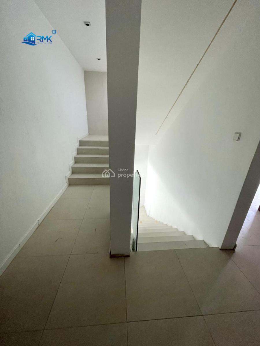 Elegant 4-bedroom Townhouse in Cantonments, Cantonments, Accra, Townhouse for Sale