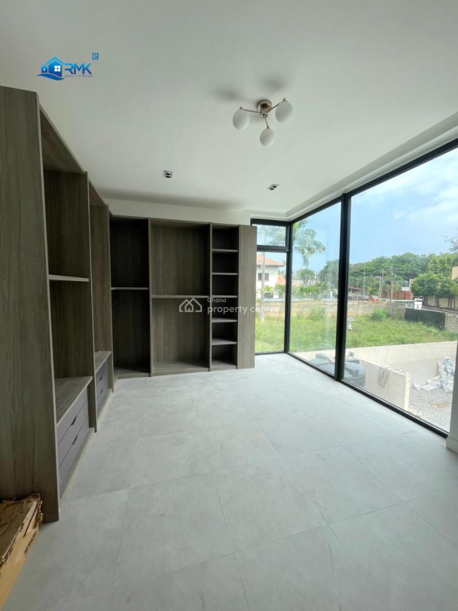 Elegant 4-bedroom Townhouse in Cantonments, Cantonments, Accra, Townhouse for Sale