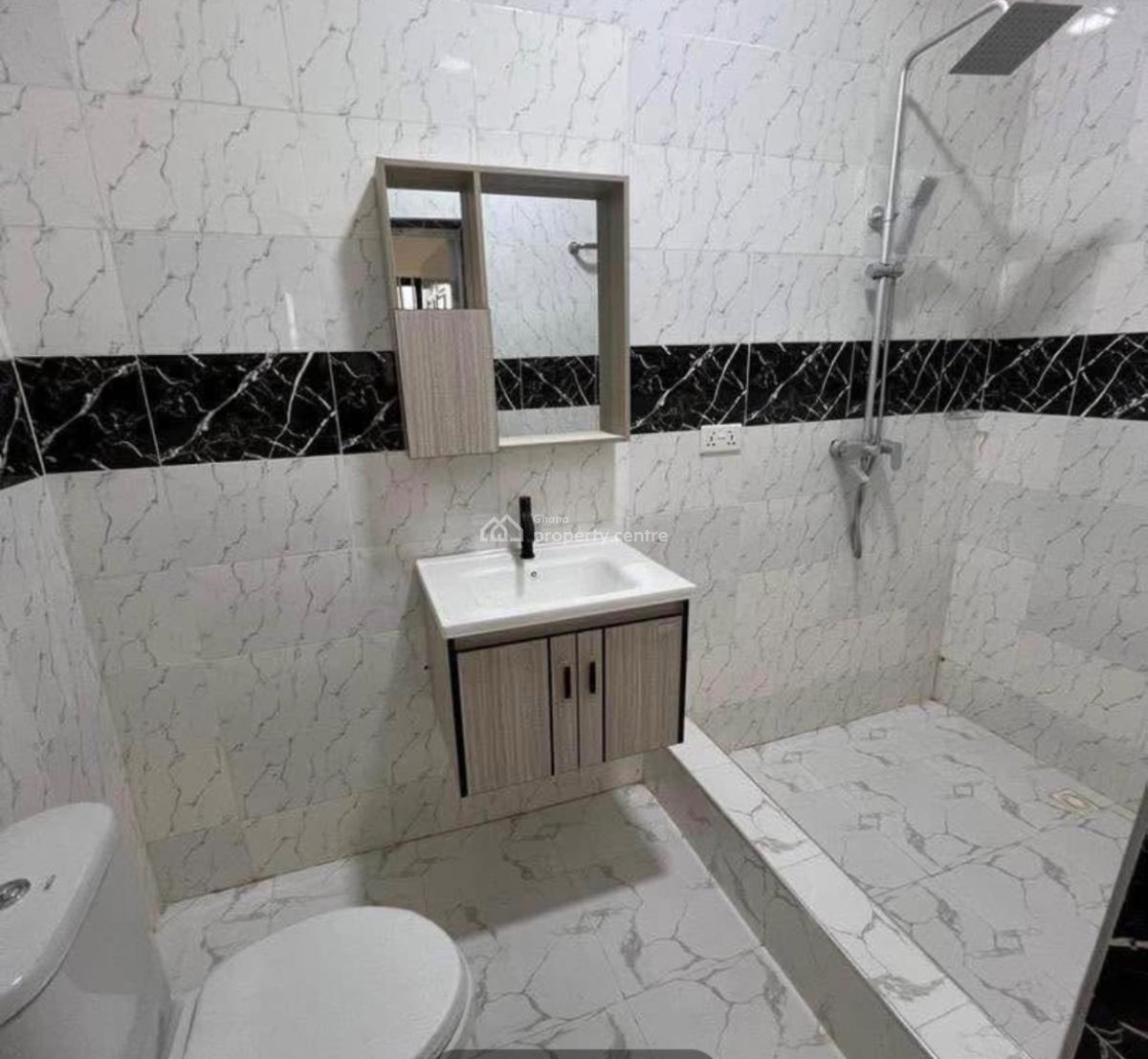 3 Bedrooms House, Adade, Kasoa, Awutu-senya East, Central Region, House for Sale