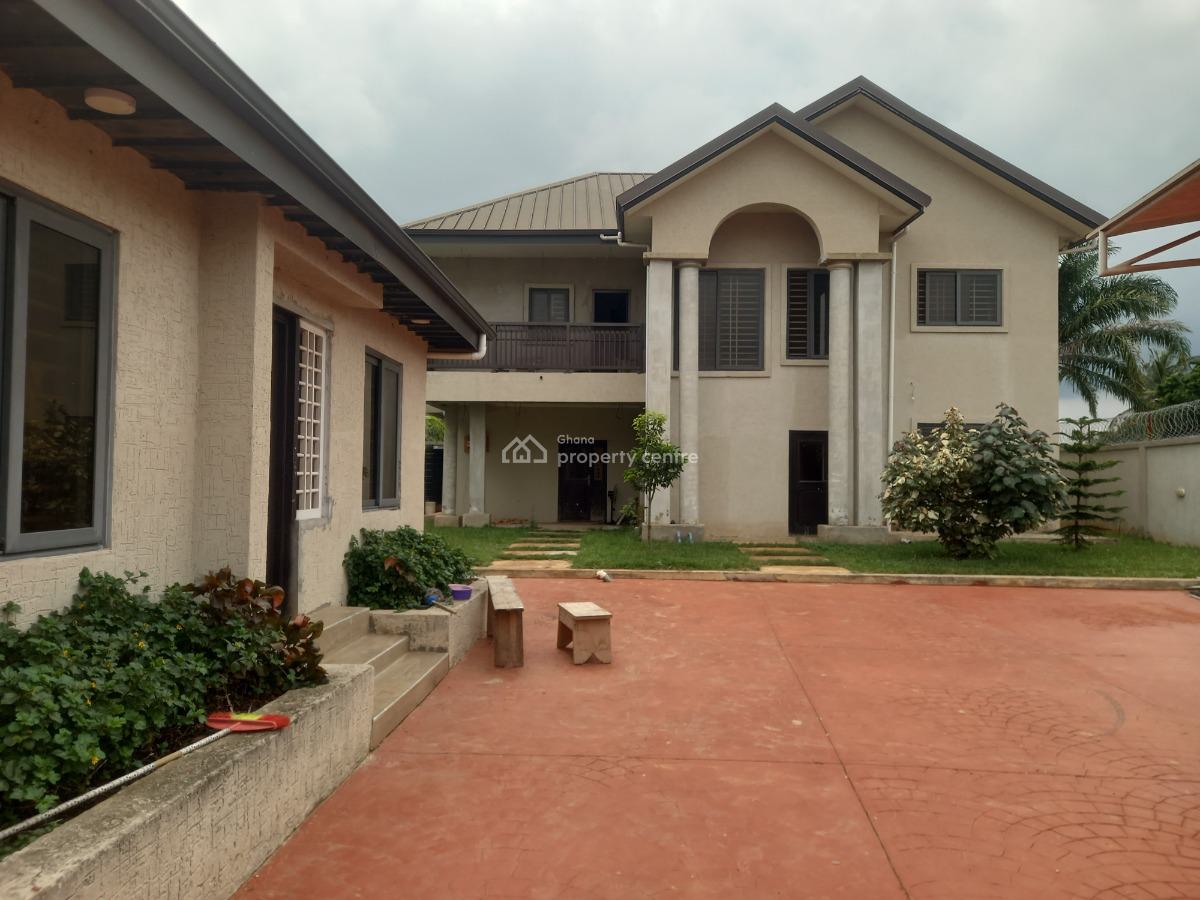 5  Bedrooms, Paraku Estate, Near Ahodwo., Kumasi Metropolitan, Ashanti, House for Sale