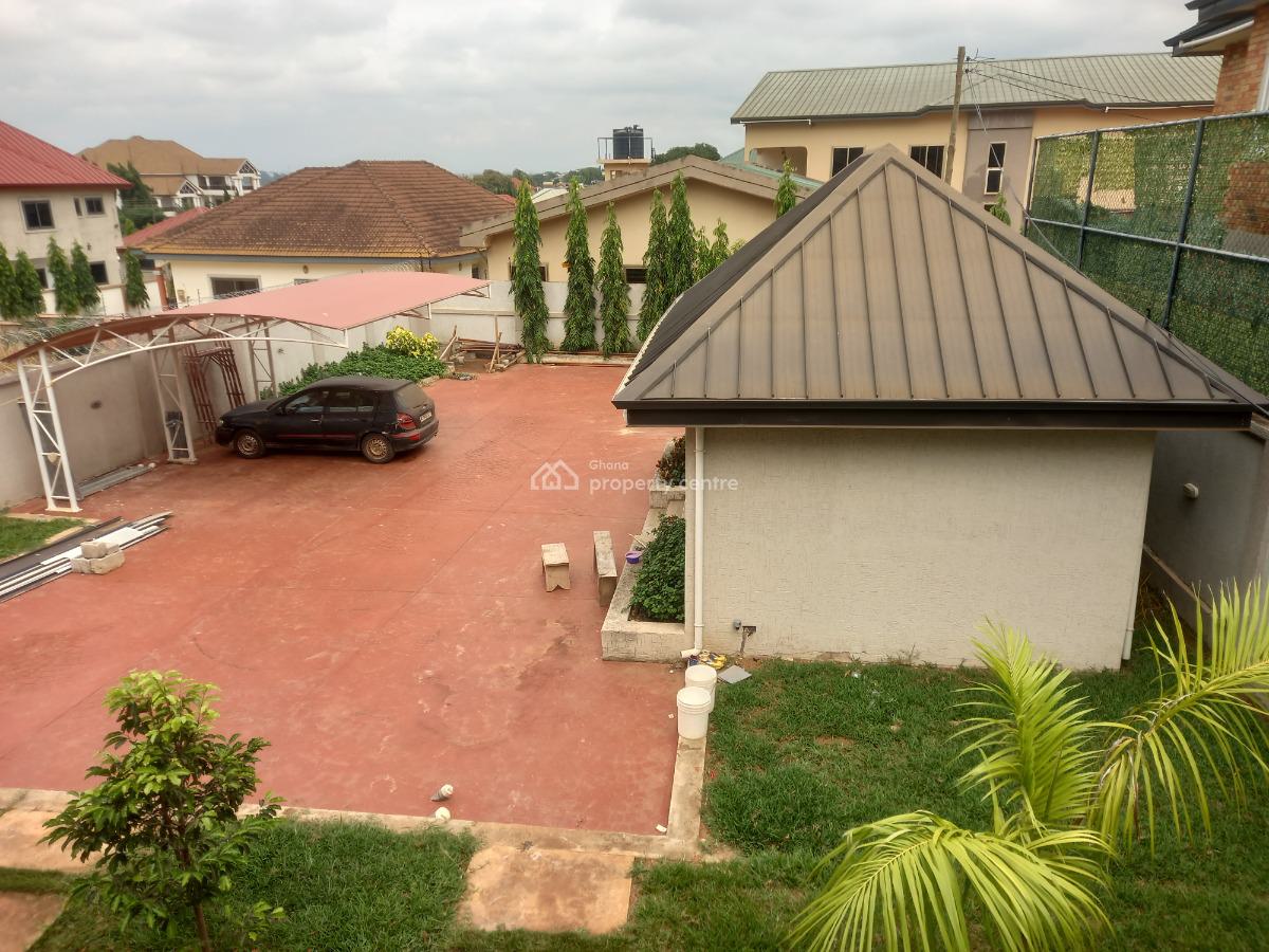 5  Bedrooms, Paraku Estate, Near Ahodwo., Kumasi Metropolitan, Ashanti, House for Sale