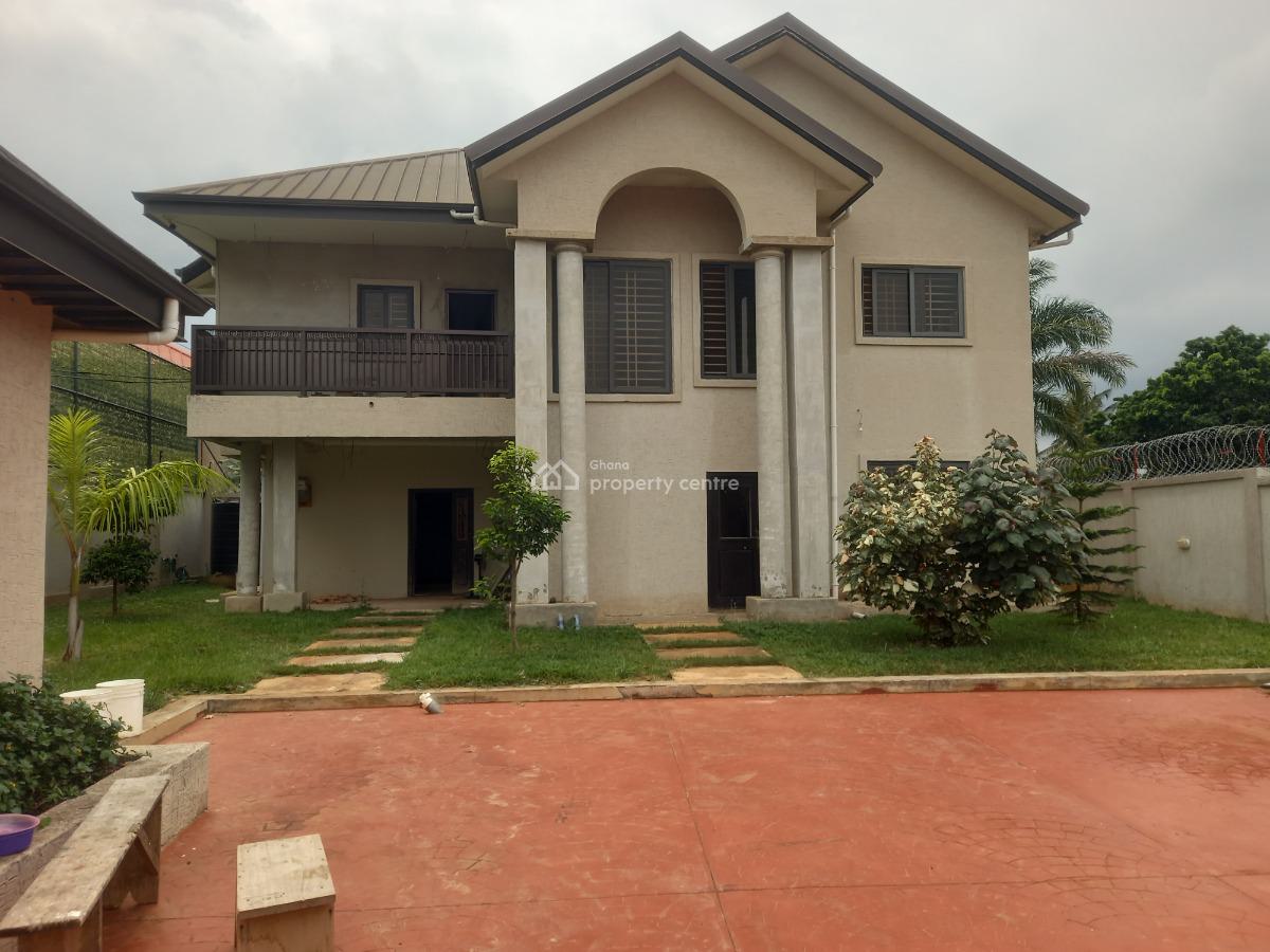 5  Bedrooms, Paraku Estate, Near Ahodwo., Kumasi Metropolitan, Ashanti, House for Sale