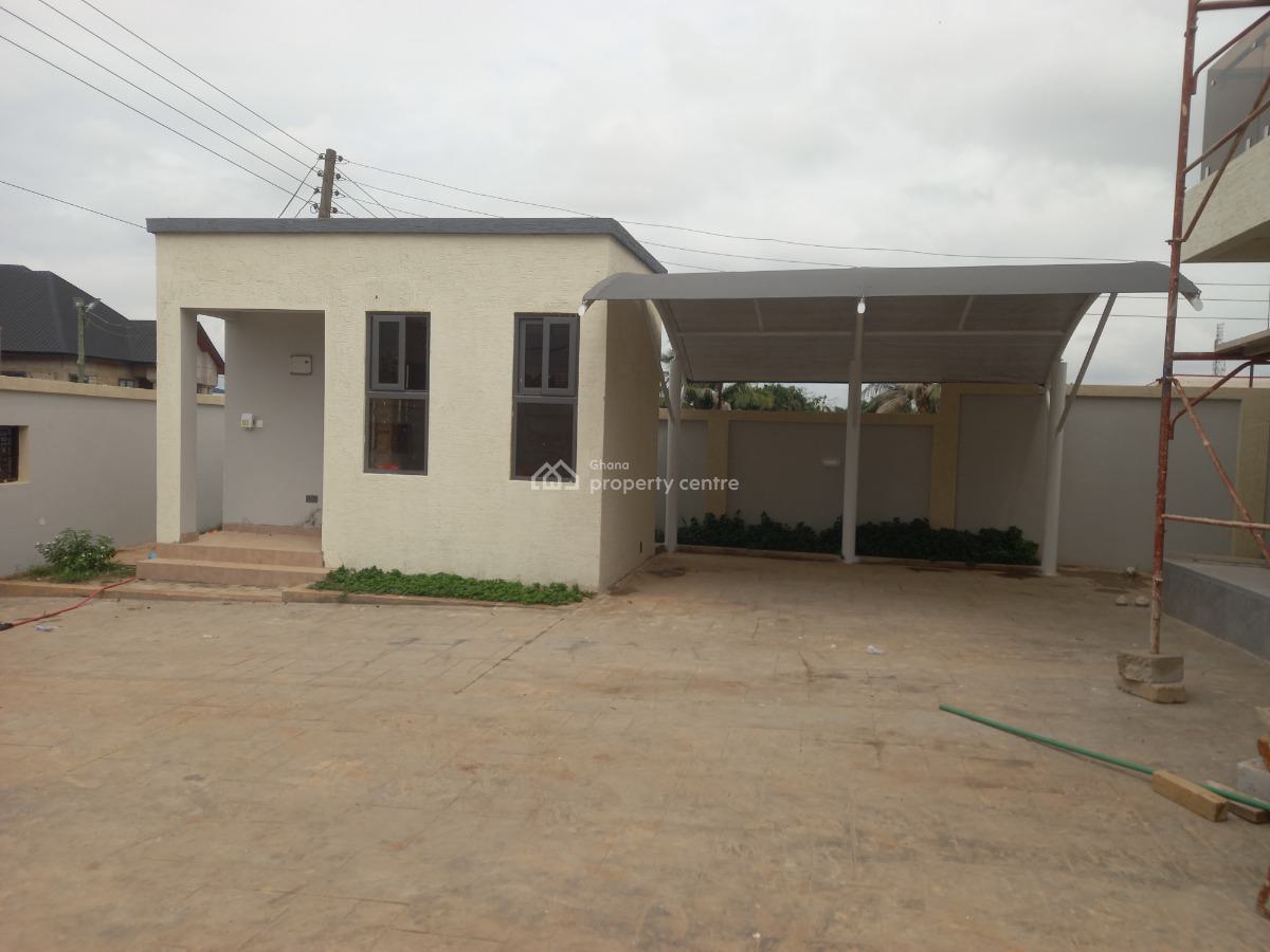 3 Bedrooms, Paraku Estate, Near Ahodwo., Kumasi Metropolitan, Ashanti, House for Sale