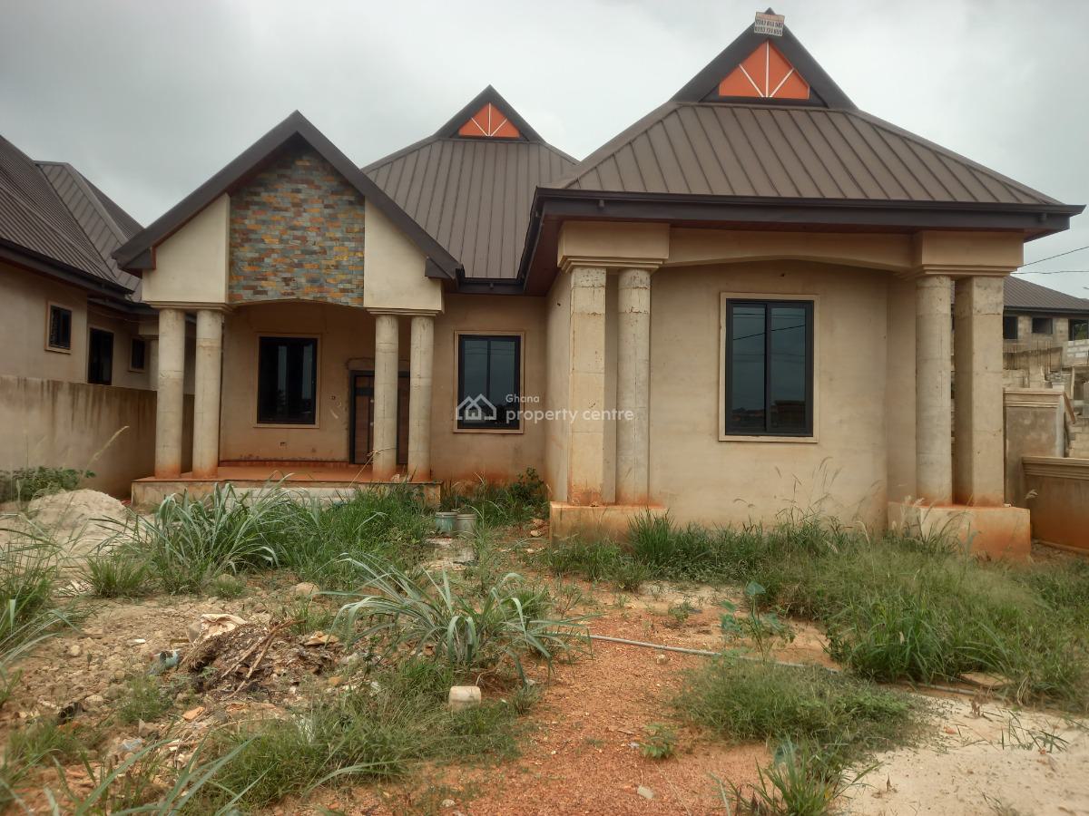 4 Bedrooms, Santasi Nkoransa., Kumasi Metropolitan, Ashanti, House for Sale