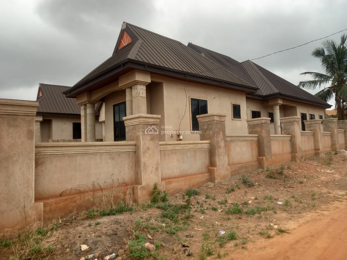 4 Bedrooms, Santasi Nkoransa., Kumasi Metropolitan, Ashanti, House for Sale