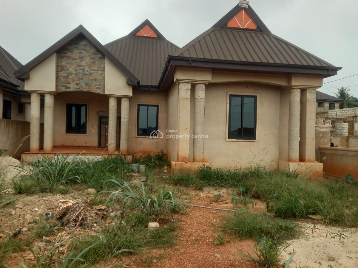 4 Bedrooms, Santasi Nkoransa., Kumasi Metropolitan, Ashanti, House for Sale