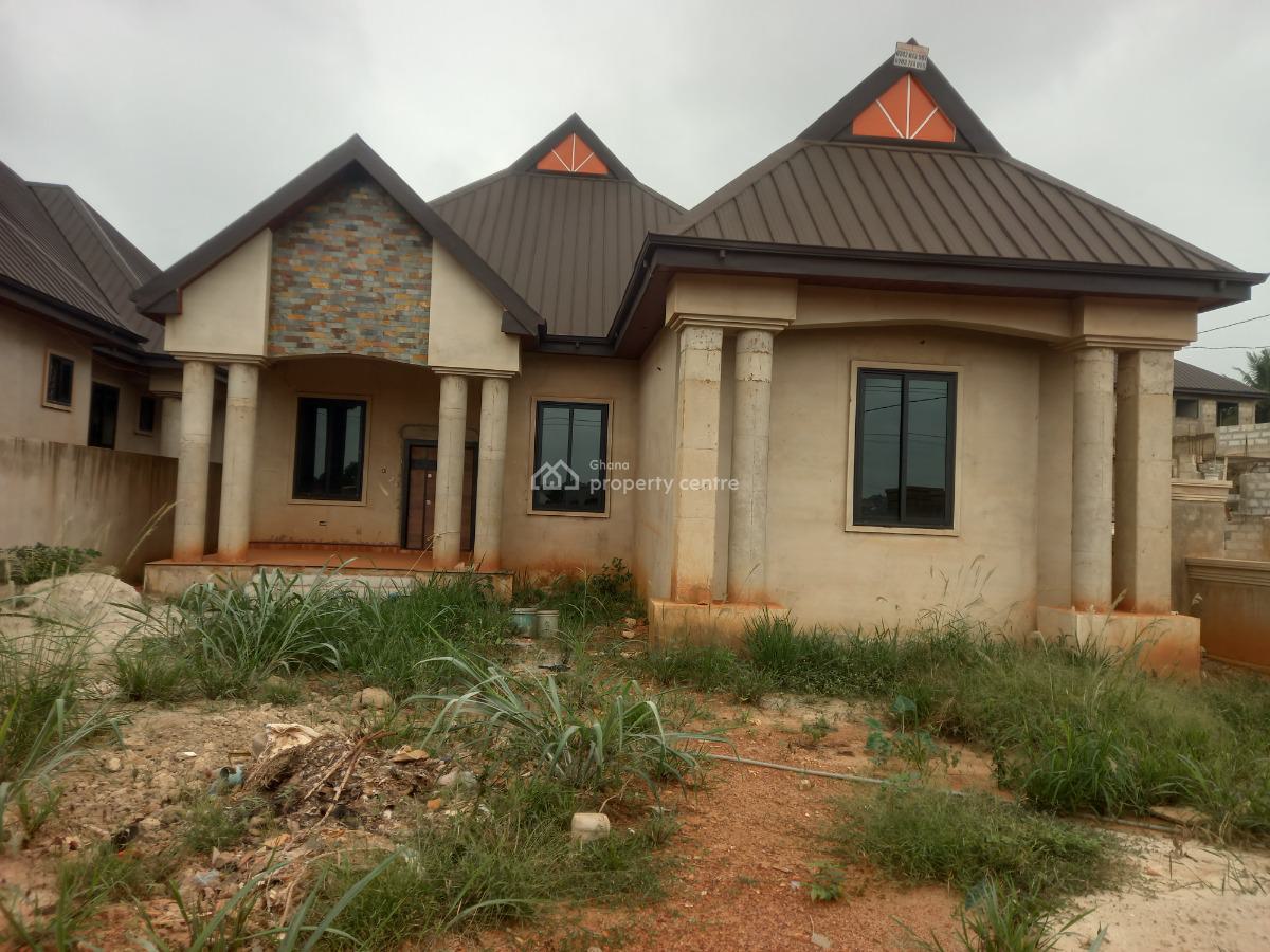 4 Bedrooms, Santasi Nkoransa., Kumasi Metropolitan, Ashanti, House for Sale