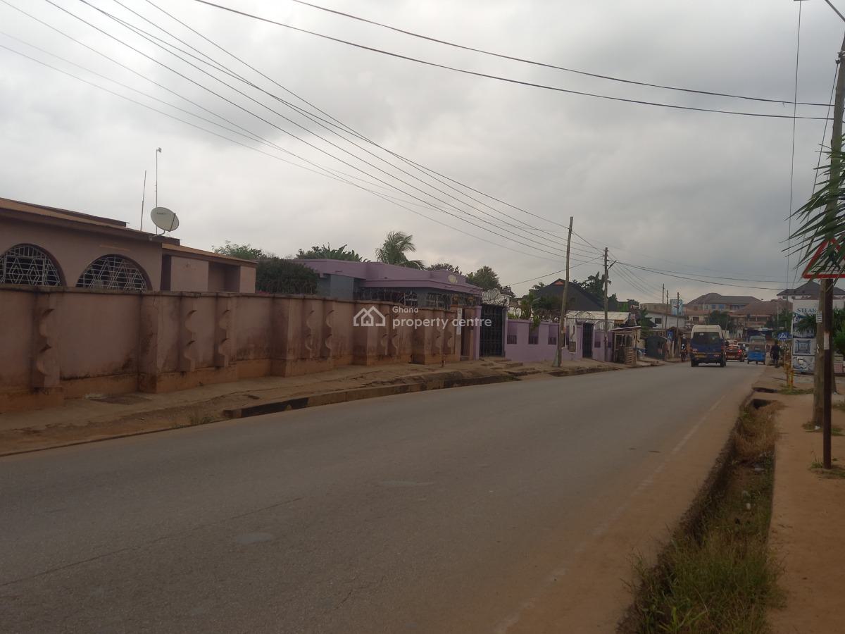 Plot   ( Buokrom Estate) Dote Junction.  150* 100, Buokrom Estate, Dote Junction., Kumasi Metropolitan, Ashanti, Land for Sale