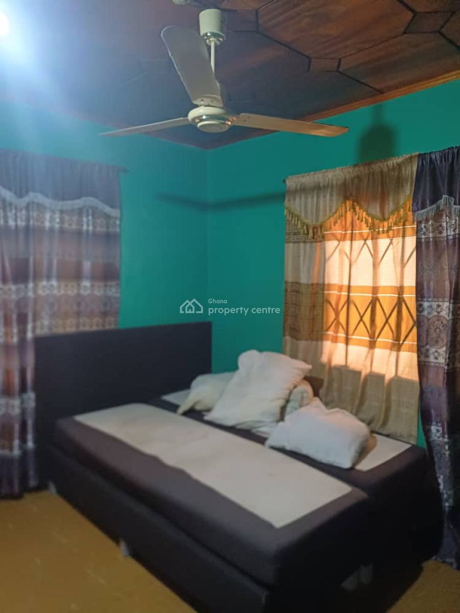 4 Bedrooms at Dome K Boat, K Boat, Dome, Ga East Municipal, Accra, Detached Bungalow for Sale