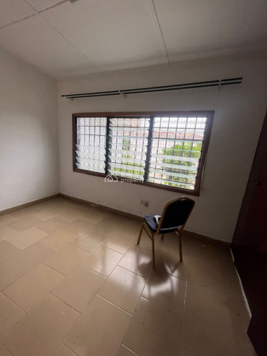 Standard 2 Bedrooms Self Contained @ Labadi, La - Wireless, Labadi-aborm, Accra, Apartment for Rent