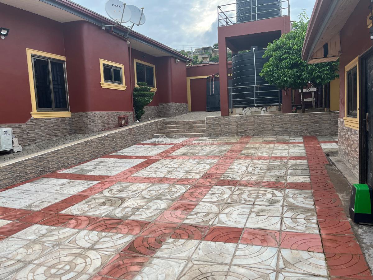 6 Bedrooms Beach View Property, Kokrobite Bojo Area, Ga South Municipal, Accra, Terraced Bungalow for Sale