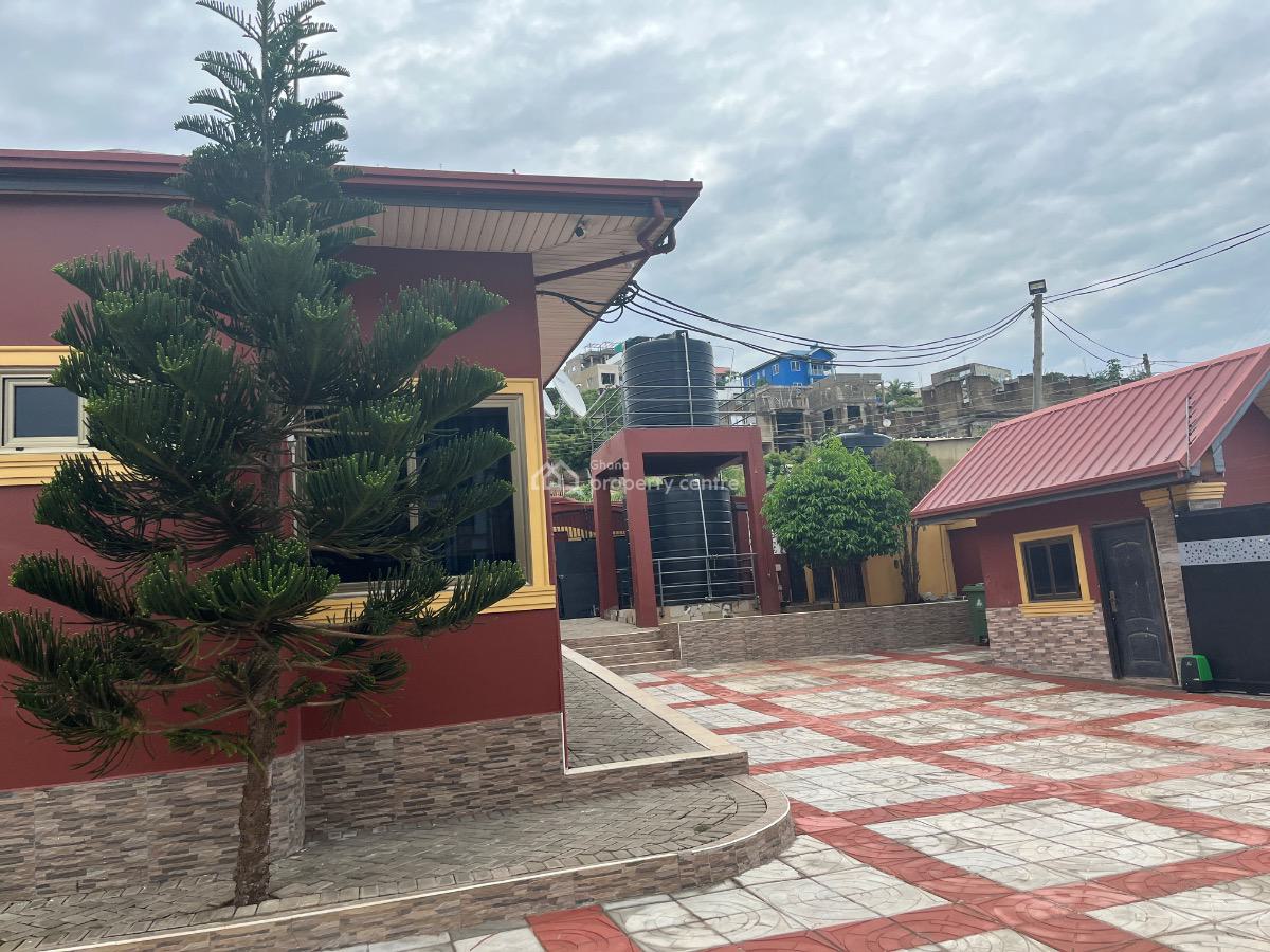 6 Bedrooms Beach View Property, Kokrobite Bojo Area, Ga South Municipal, Accra, Terraced Bungalow for Sale