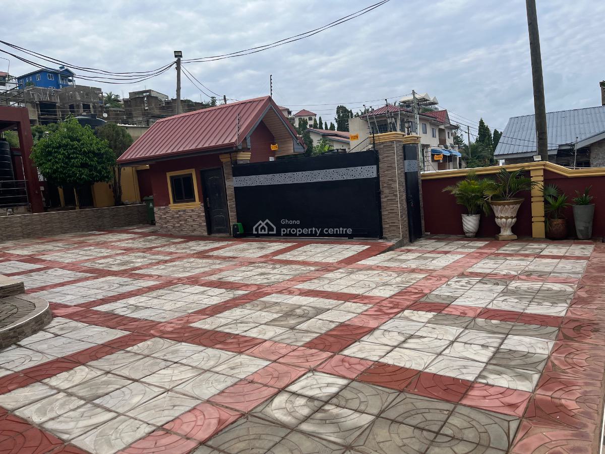 6 Bedrooms Beach View Property, Kokrobite Bojo Area, Ga South Municipal, Accra, Terraced Bungalow for Sale