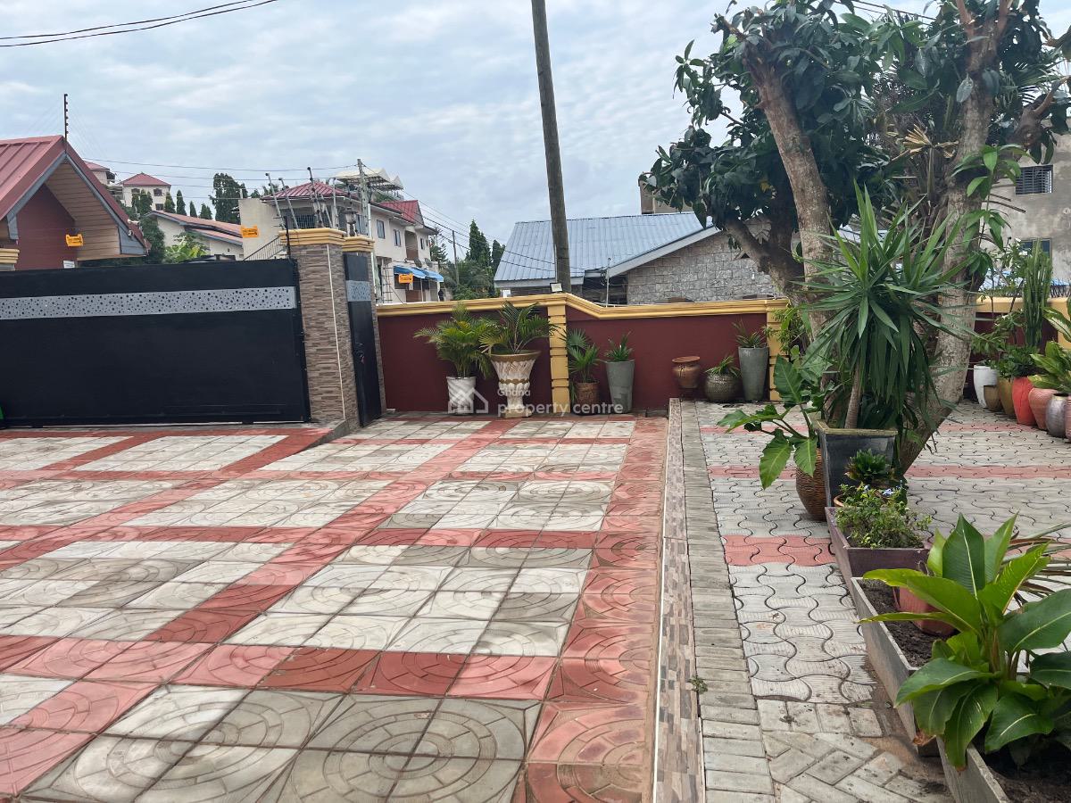 6 Bedrooms Beach View Property, Kokrobite Bojo Area, Ga South Municipal, Accra, Terraced Bungalow for Sale