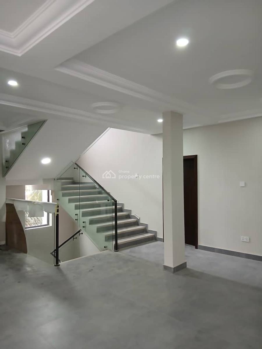 Executive 4 Bedrooms, 150m Off Adjiringanor, East Legon, Accra, Terraced Duplex for Sale