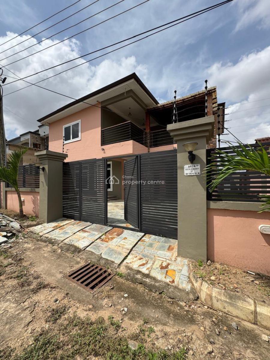 5 Bedrooms House, Kuottam Estate, Oyarifa, La Nkwantanang Madina Municipal, Accra, House for Sale