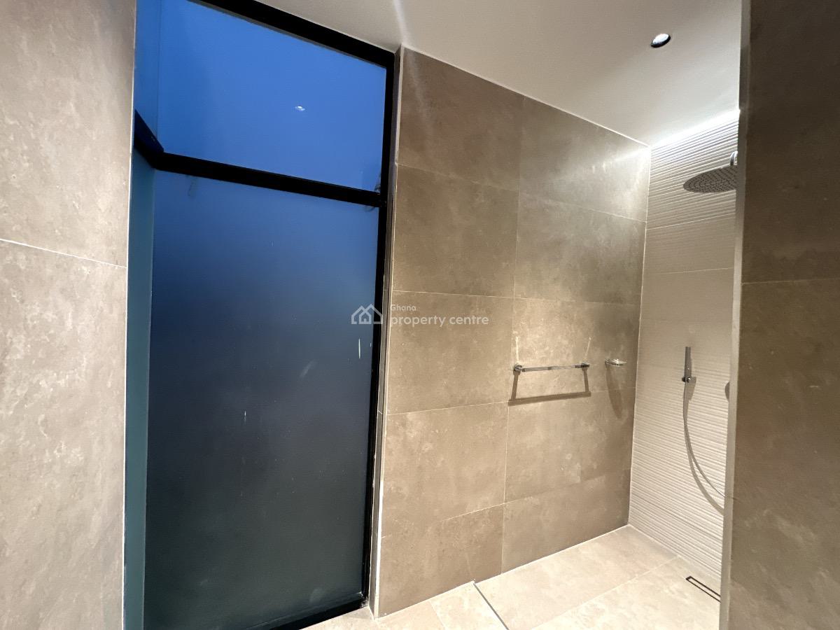 Deluxe 4 Bedroom, Nanakrom, Adenta Municipal, Accra, Detached Duplex for Sale
