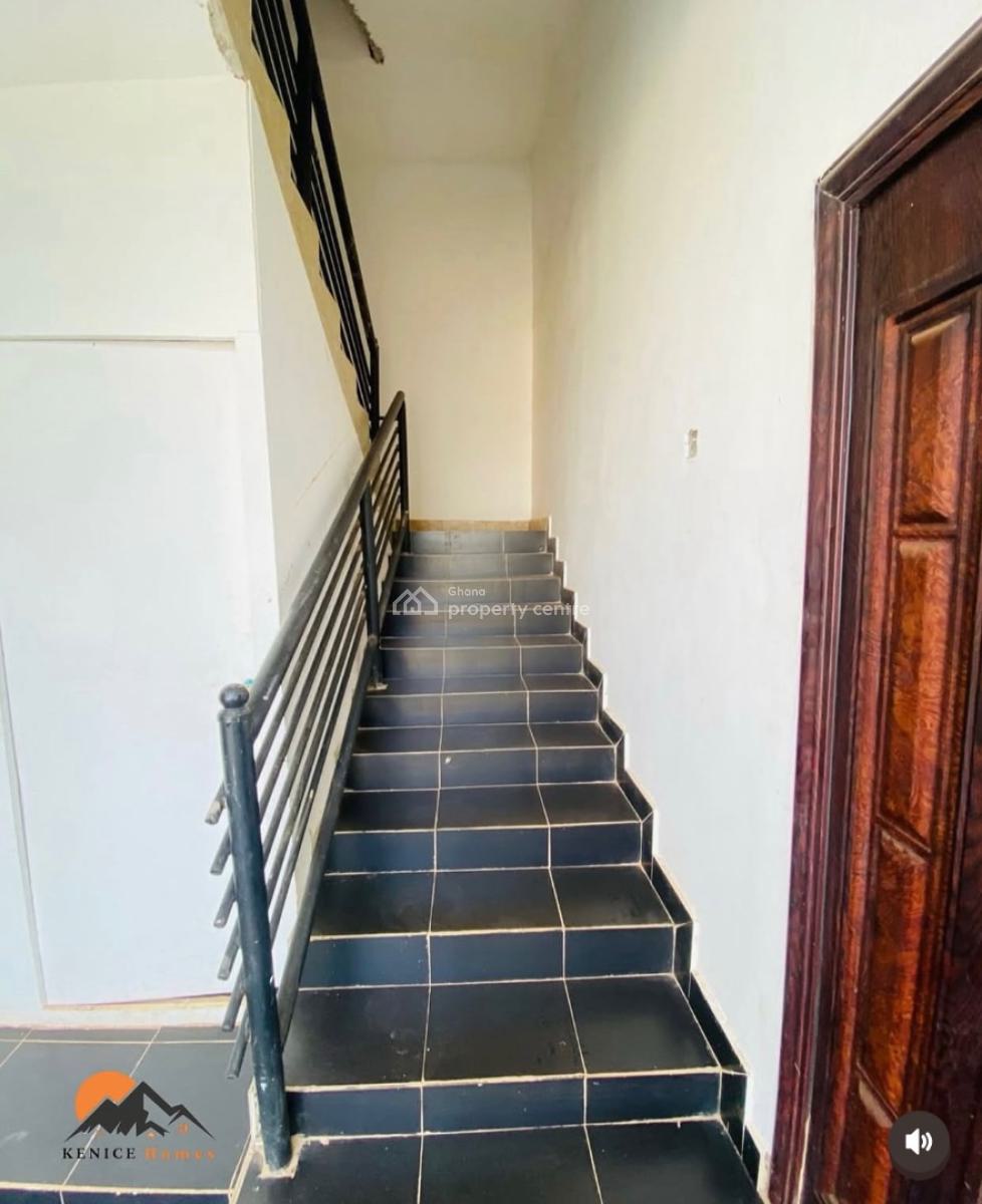 Stunning 1&2 Bedroom House, Amrahia, Adenta Municipal, Accra, Apartment for Sale
