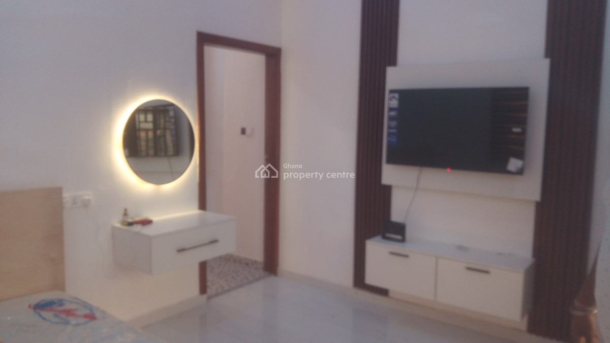 Fresh Sleek New 2 Bedroom Apartment, Close to Papaye, Osu, Accra, Apartment for Rent