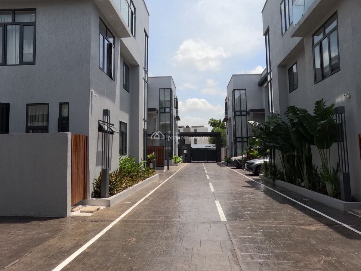 4 Bedrooms at Airport Residential Area, Dstv Office Area, Airport Residential Area, Accra, Detached Duplex for Sale