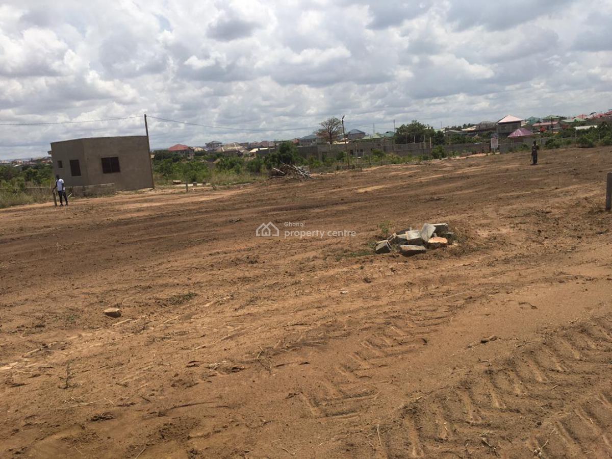 Spacious 70x100ft Plot in Lush Tema Community 25, Adom Estate Road, Community 25, Tema, Accra, Mixed-use Land for Sale