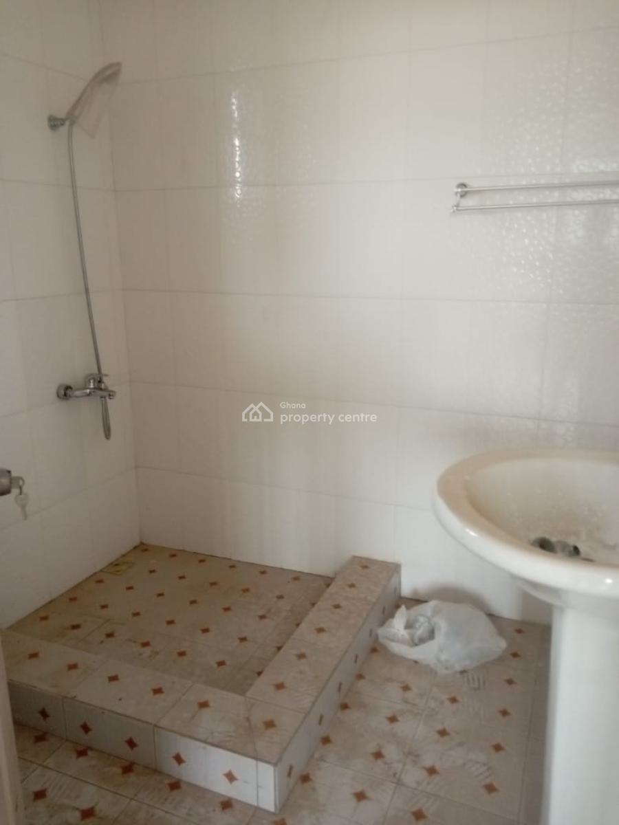 3 Bedrooms at Awoshie, Anyaa, Awoshie, Ga Central Municipal, Accra, Apartment for Rent