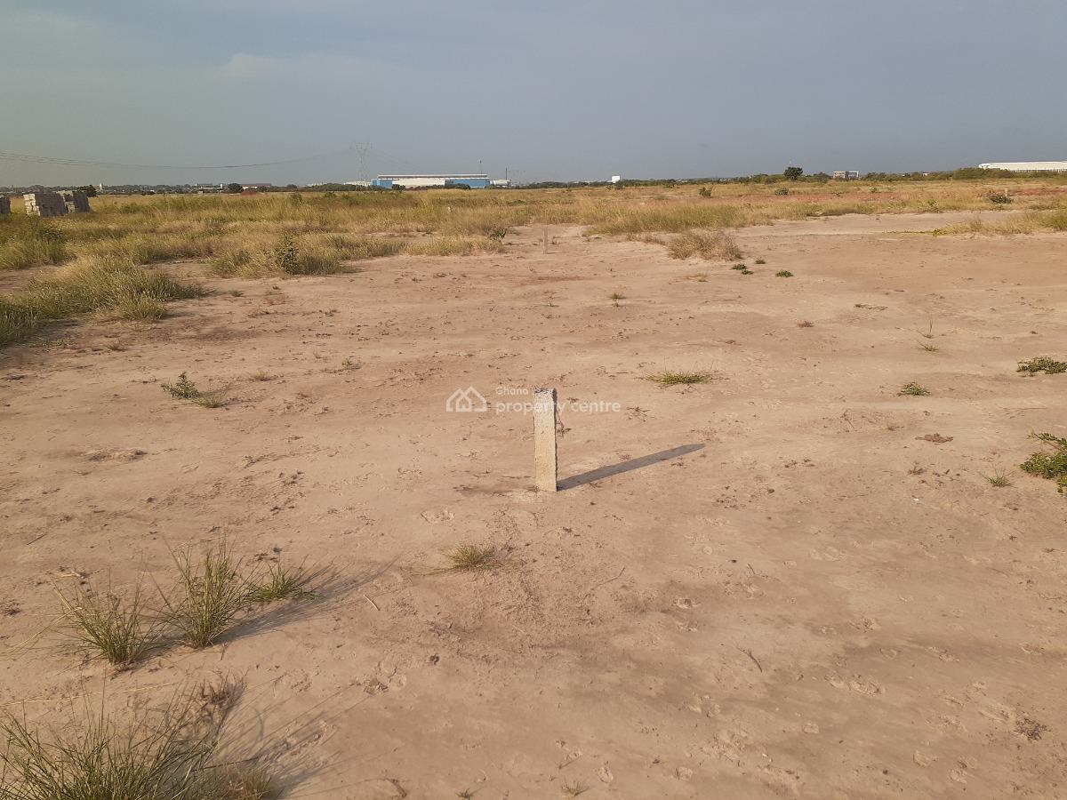 Serene 70x100ft Plot in Friendly Neighborhood, Adom Estate Road, Community 25, Tema, Accra, Mixed-use Land for Sale