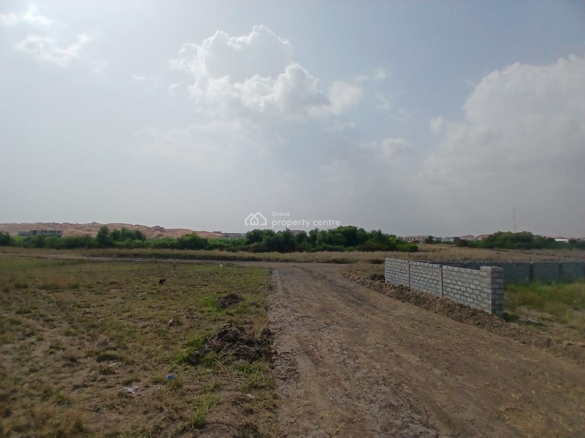 Serene 70x100ft Plot in Friendly Neighborhood, Adom Estate Road, Community 25, Tema, Accra, Mixed-use Land for Sale
