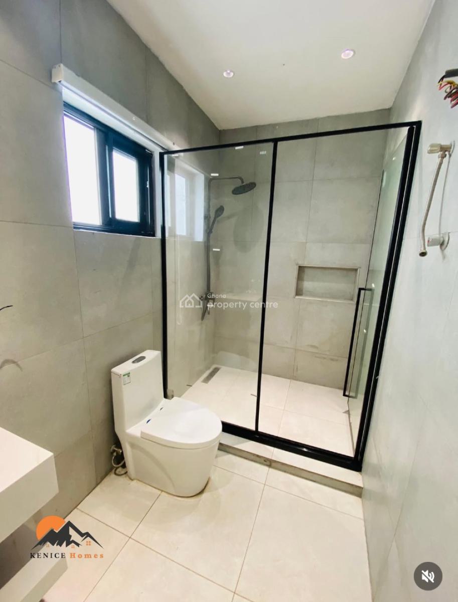 Stunning 4 Bedroom House with 1 Boys Quarters, Adenta Municipal, Accra, House for Sale
