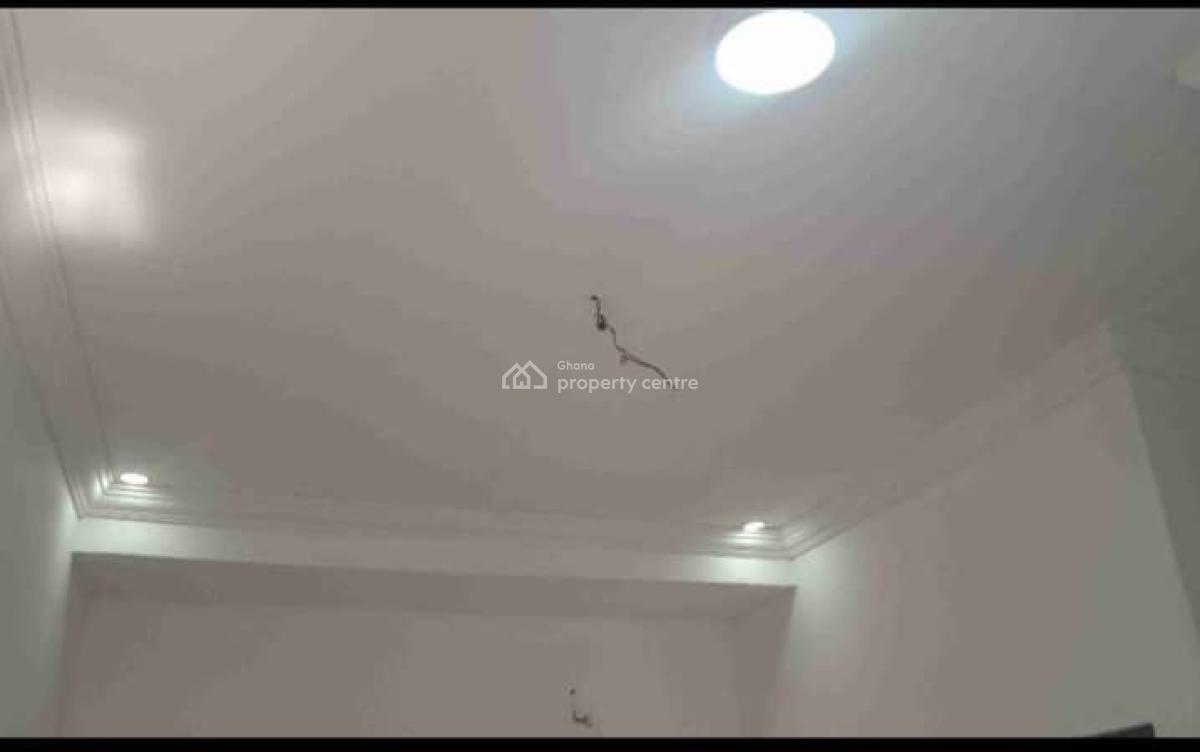 Single Room Self Contained, Nungua C5 Junction 5 Minutes Walk, Accra Metropolitan, Accra, Single Room Self Contained for Rent