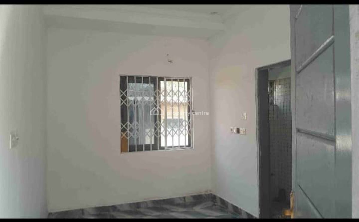 Single Room Self Contained, Nungua C5 Junction 5 Minutes Walk, Accra Metropolitan, Accra, Single Room Self Contained for Rent