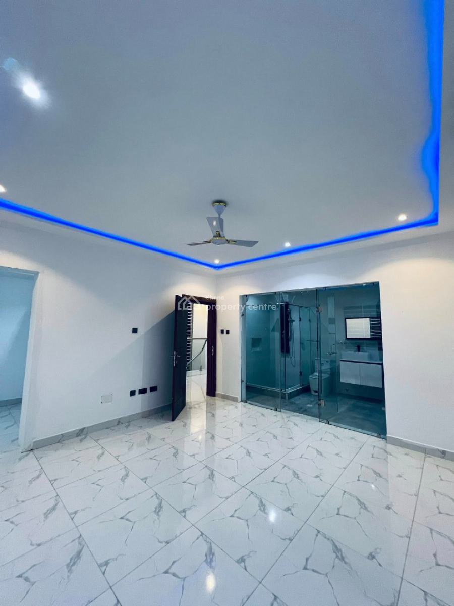 Executive 3 Bedrooms, Ashaley Botwe, Adenta Municipal, Accra, Townhouse for Rent