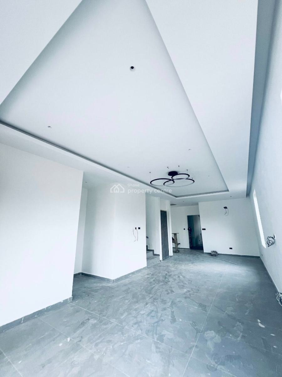 Executive 4 Bedrooms, Adenta Municipal, Accra, House for Sale