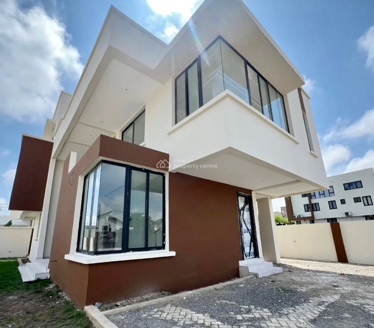 Detached 4 Bedroom Duplex in a Gated Community, Mahama Road, East Airport, Airport Residential Area, Accra, Detached Duplex for Sale