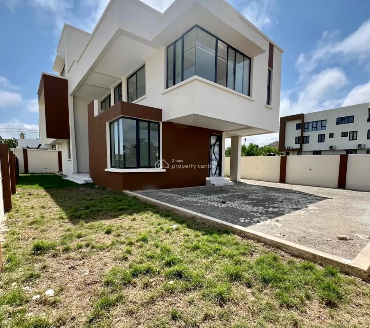 Detached 4 Bedroom Duplex in a Gated Community, Mahama Road, East Airport, Airport Residential Area, Accra, Detached Duplex for Sale