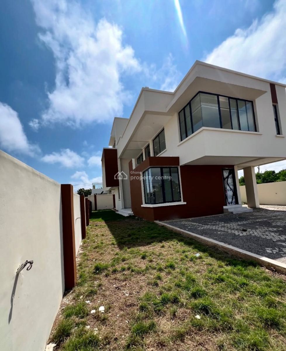 Detached 4 Bedroom Duplex in a Gated Community, Mahama Road, East Airport, Airport Residential Area, Accra, Detached Duplex for Sale