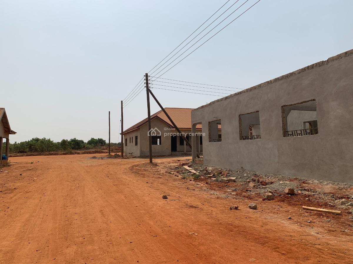 a Plot for Your Next Chapter in Community 25, Community 25 Mall, Community 25, Tema, Accra, Mixed-use Land for Sale