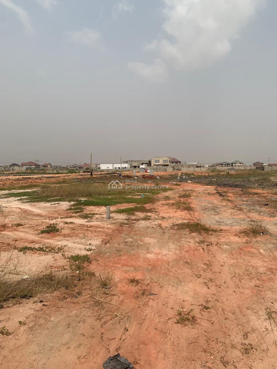 Start Strong in a Fast-growing Neighborhood-- Community 25, Community 25 Mall, Community 25, Tema, Accra, Mixed-use Land for Sale