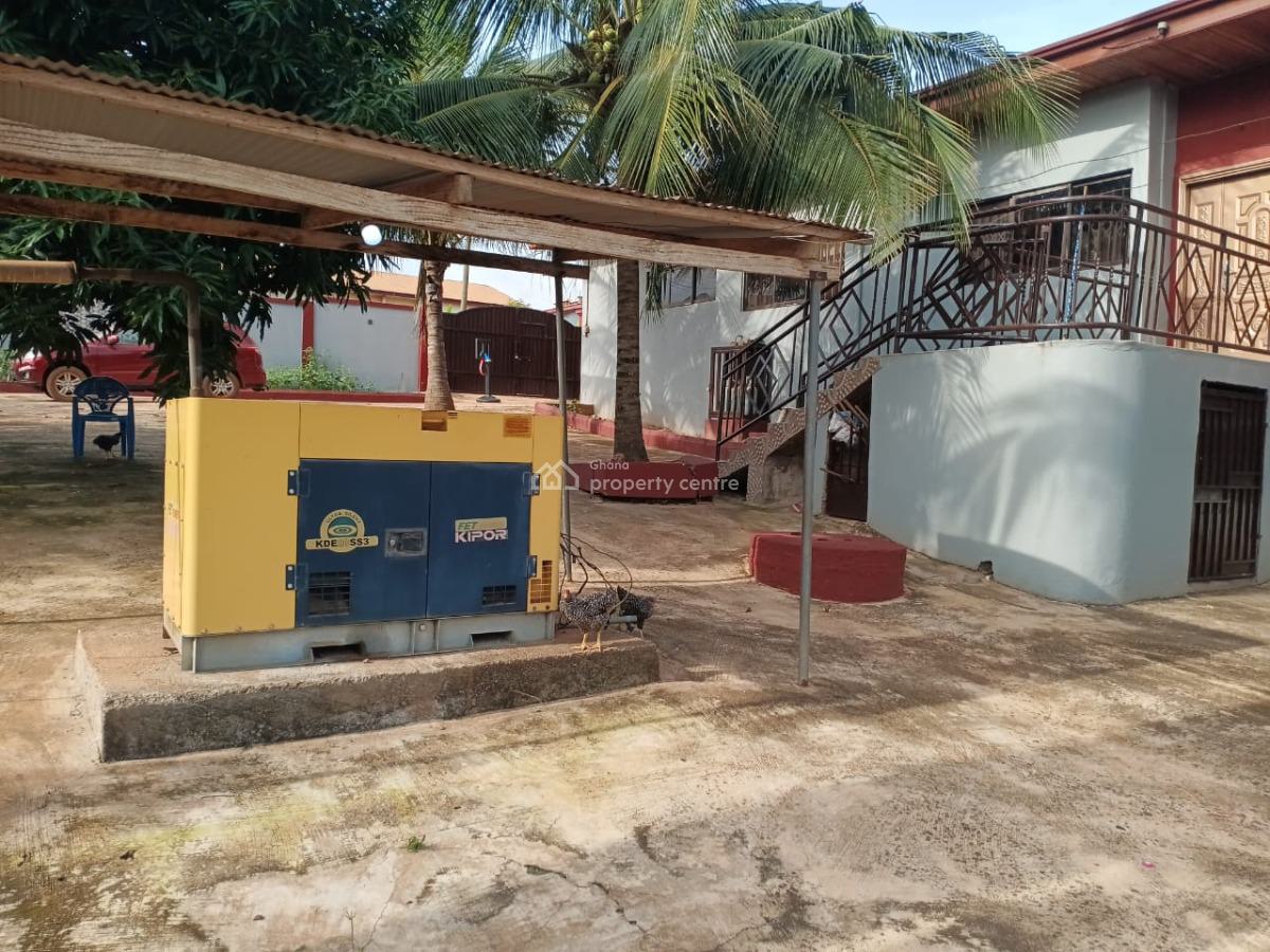 5 Bedrooms ( on 2 Plots), Brofoyedru Adumasa ( Santasi Road)., Kumasi Metropolitan, Ashanti, House for Sale