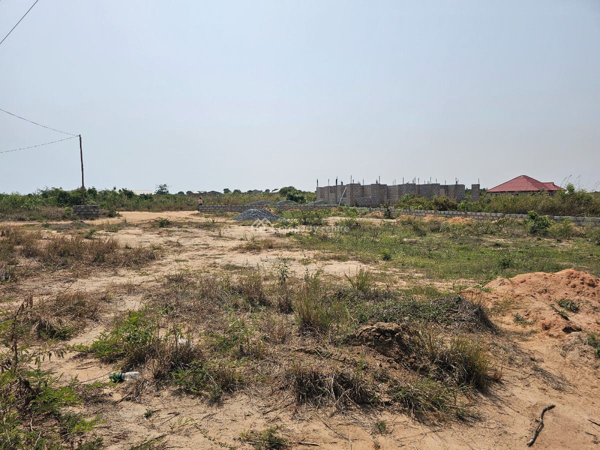 Smart Family 70x100ft Plot in Prampram, African Ancestral Walls, Prampram, Ningo Prampram District, Accra, Mixed-use Land for Sale