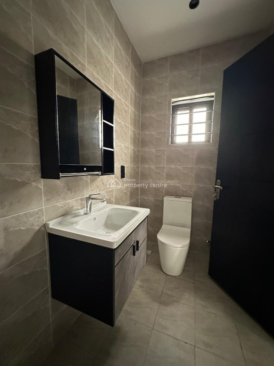 Executive 3 Bedrooms, Ashaley Botwe, Adenta Municipal, Accra, House for Sale