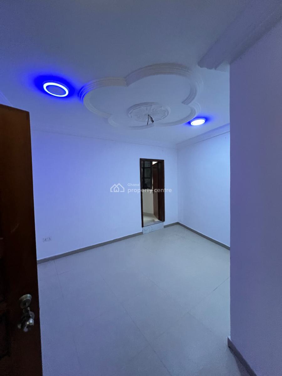 Executive Chamber and Hall Self Contain, Racecourse, Lapaz, Accra, Apartment for Rent