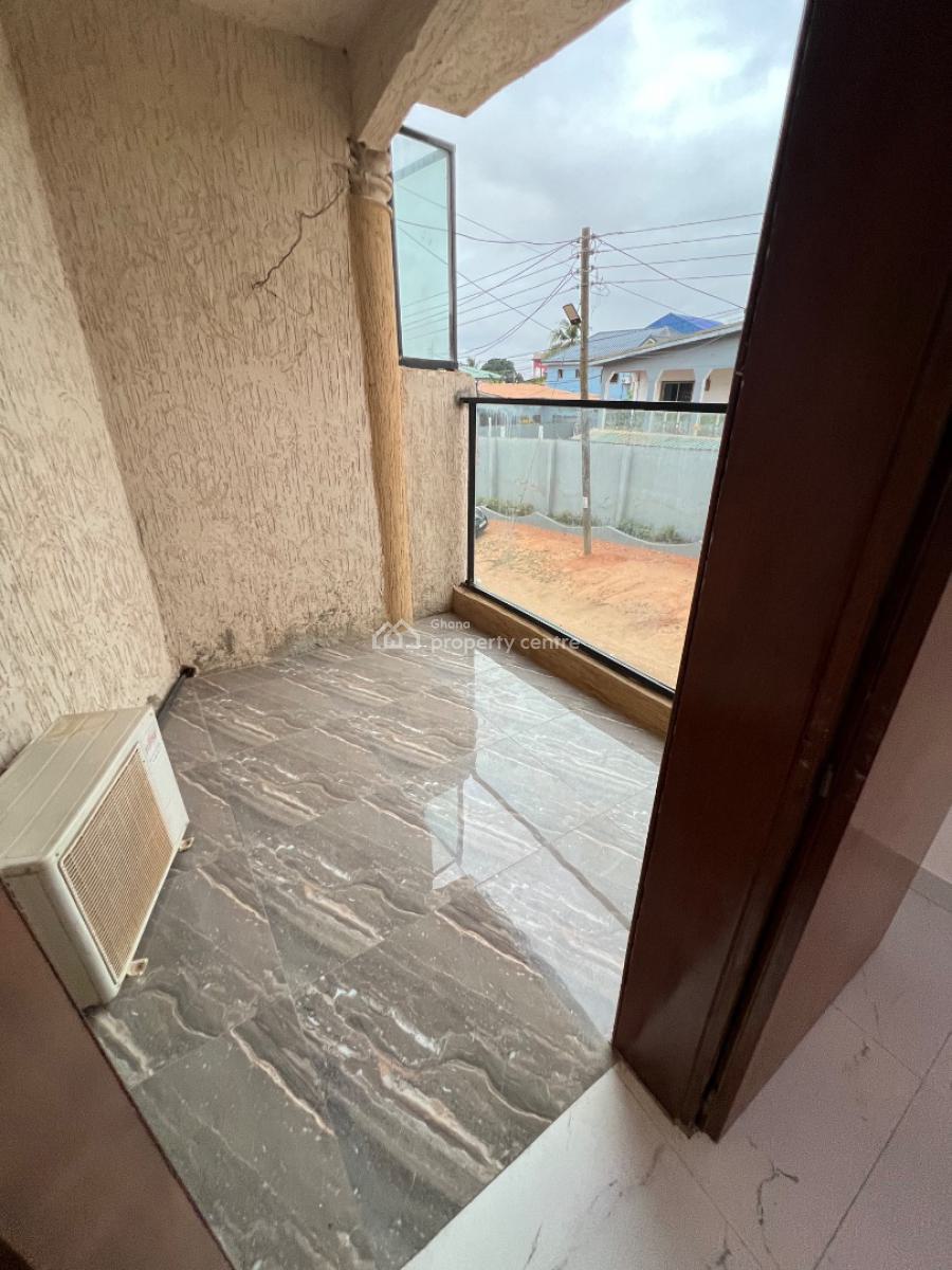 Executive Chamber and Hall Self Contain, Racecourse, Lapaz, Accra, Apartment for Rent