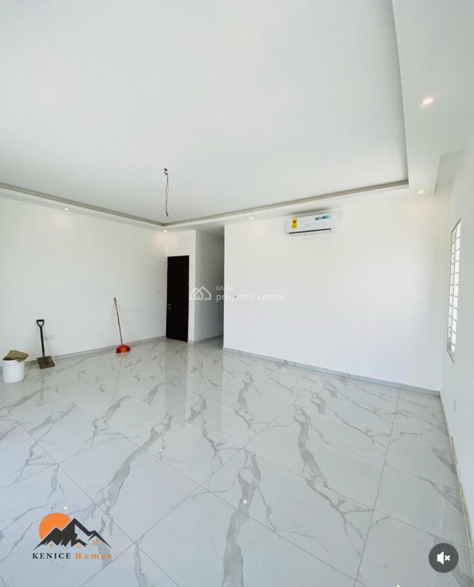 Stunning 4 Bedroom House with 1 Boys Quarters, Sakumono, Tema, Accra, House for Sale