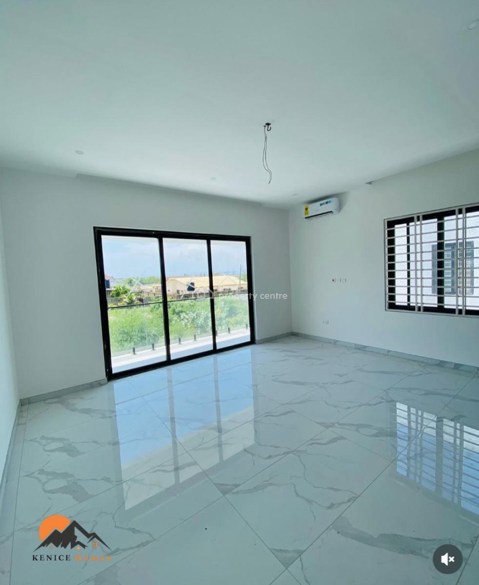 Stunning 4 Bedroom House with 1 Boys Quarters, Sakumono, Tema, Accra, House for Sale