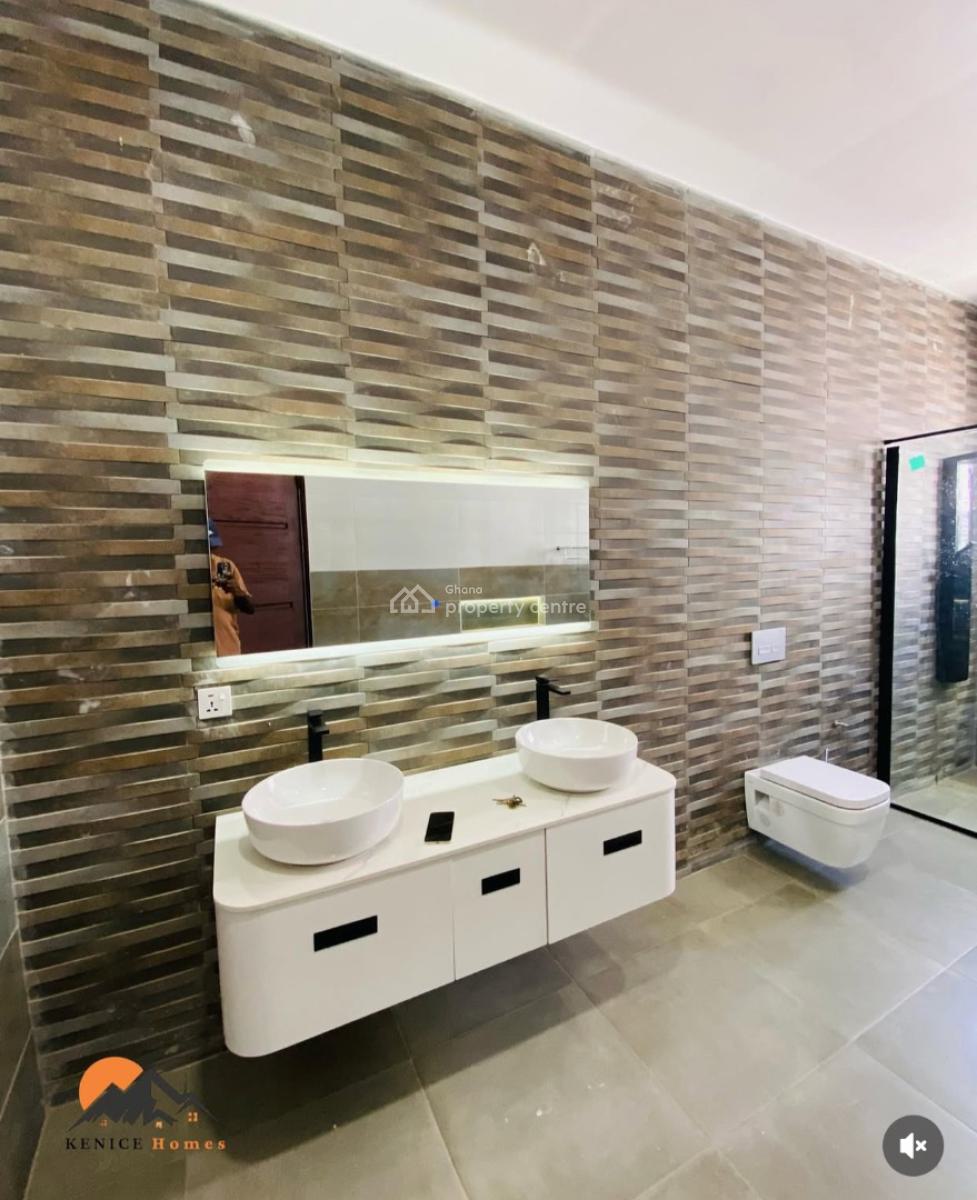 Stunning 4 Bedroom House with 1 Boys Quarters, Sakumono, Tema, Accra, House for Sale