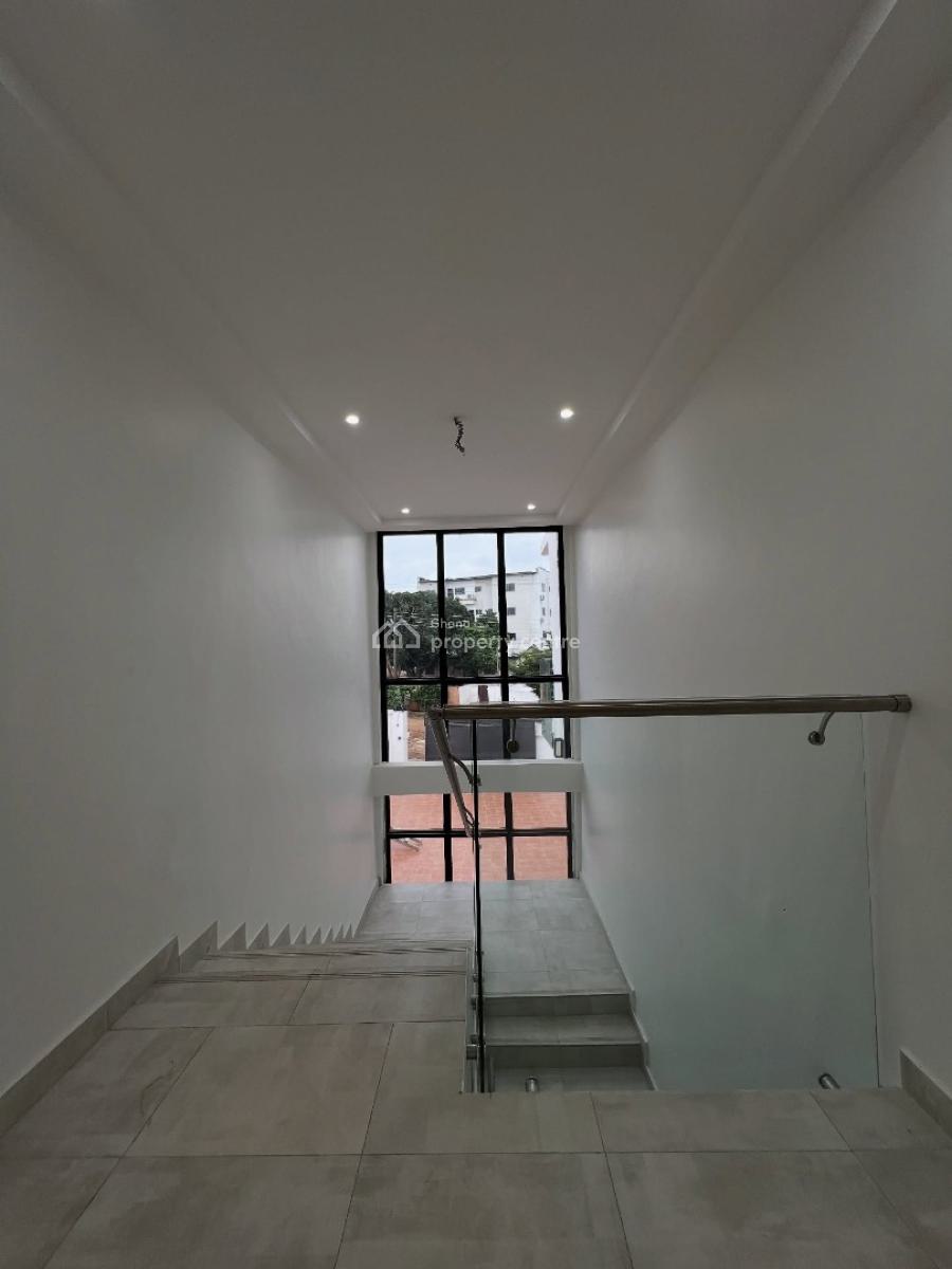Executive Newly Built All En-suite Spacious 4 Bedroom, East Legon, Accra, House for Sale