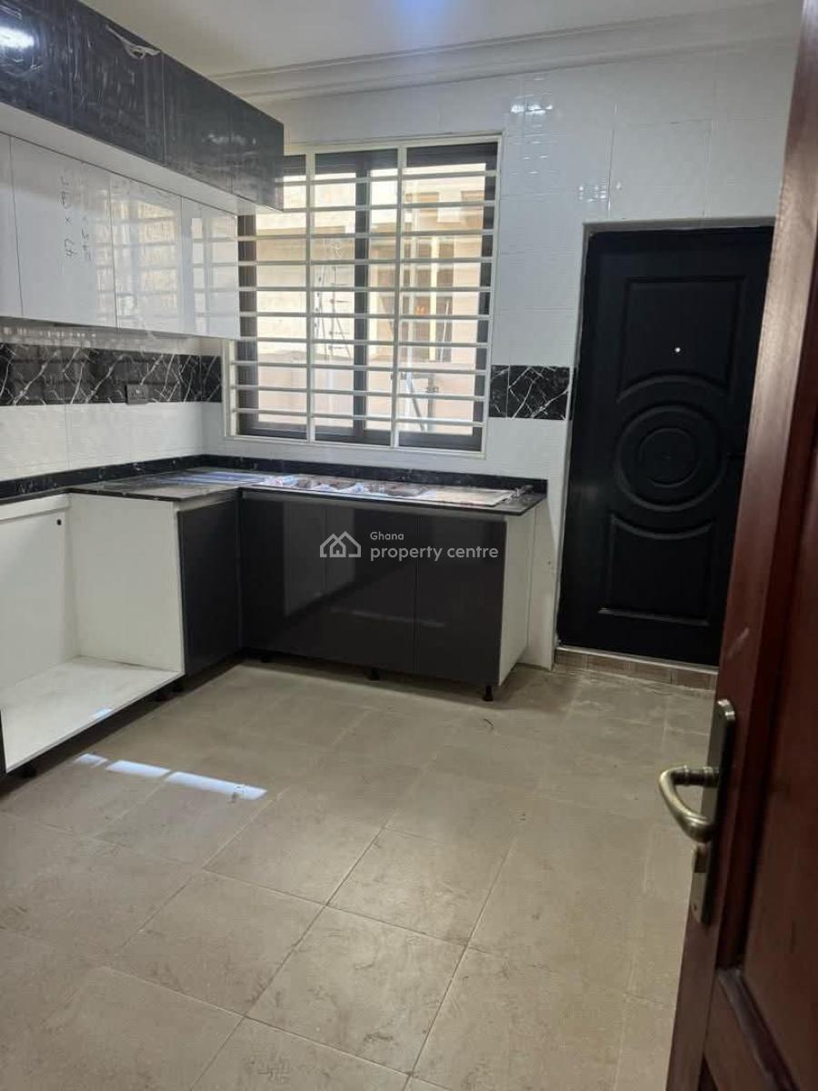 Executive 3 Bedroom House, Ghana Flag, Oyarifa, La Nkwantanang Madina Municipal, Accra, Detached Duplex for Rent