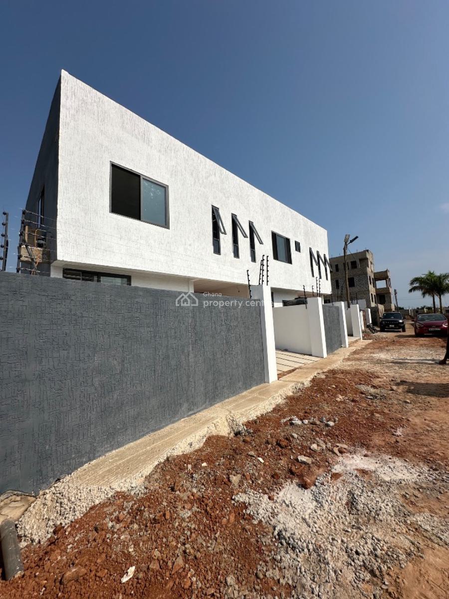 3 Bedroom Duplex with Private Compound, Bush Road, Tse Addo, Accra, Semi-detached Duplex for Sale