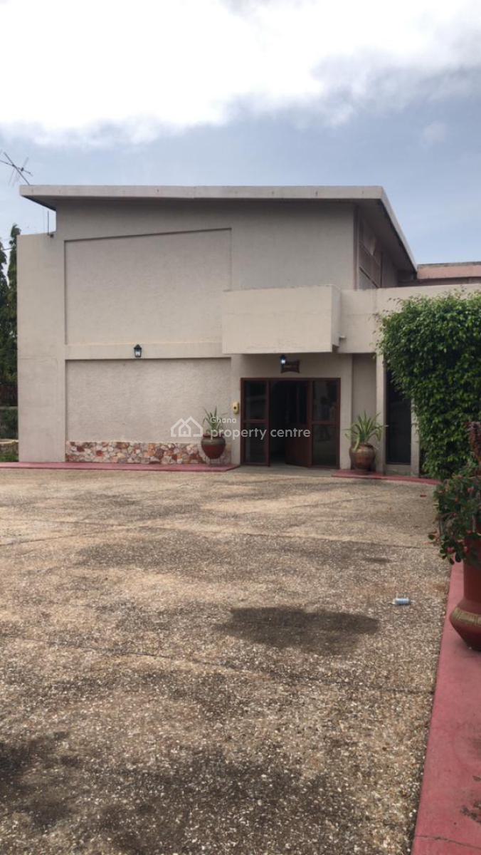 15 Rooms Office Space Cantonment, Cantonments, Accra, House for Rent